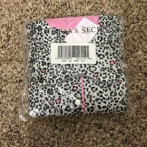 NWT Victoria’s Secret pajama and sleeping mask set